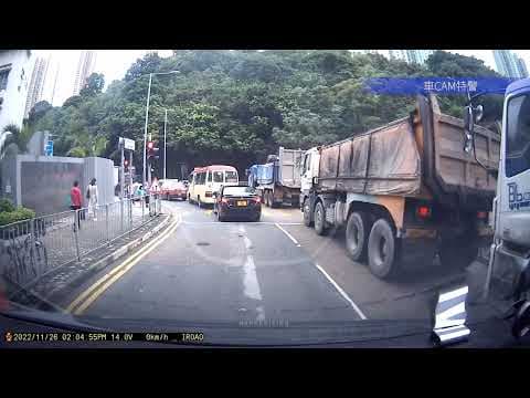 車CAM直擊 - SX381 油麗邨衝燈，人行你又行唔洗睇燈？