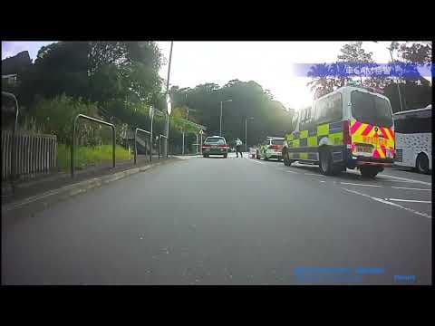 車CAM直擊 - 對面線提晒水閃高燈，的士佬唔收，仲嫌我慢爬我頭，自己申請