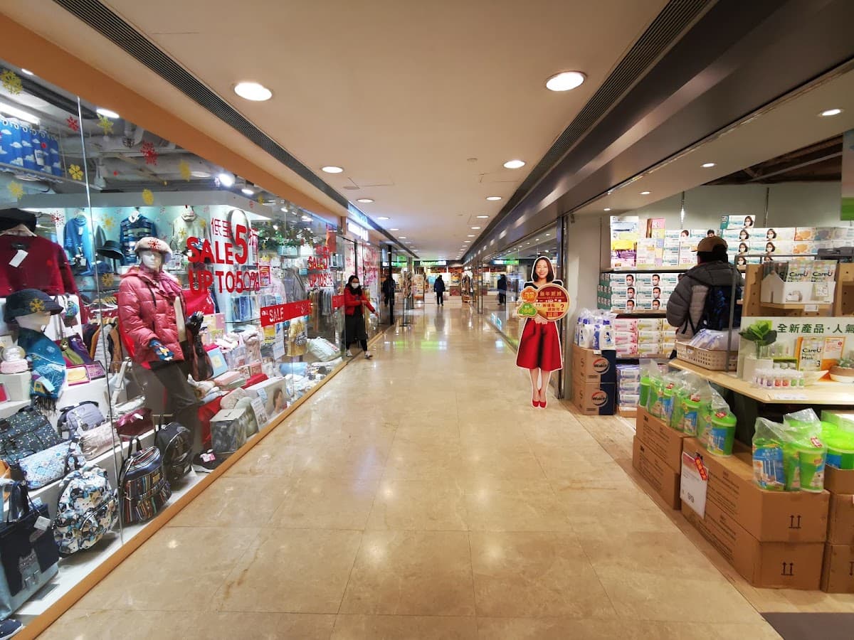 健威坊 Fitfort 停車場 實景照片 8