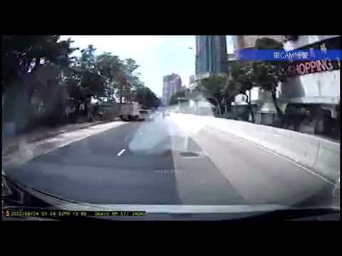 車CAM直擊 - 香港仔 貨van切線撞Benz