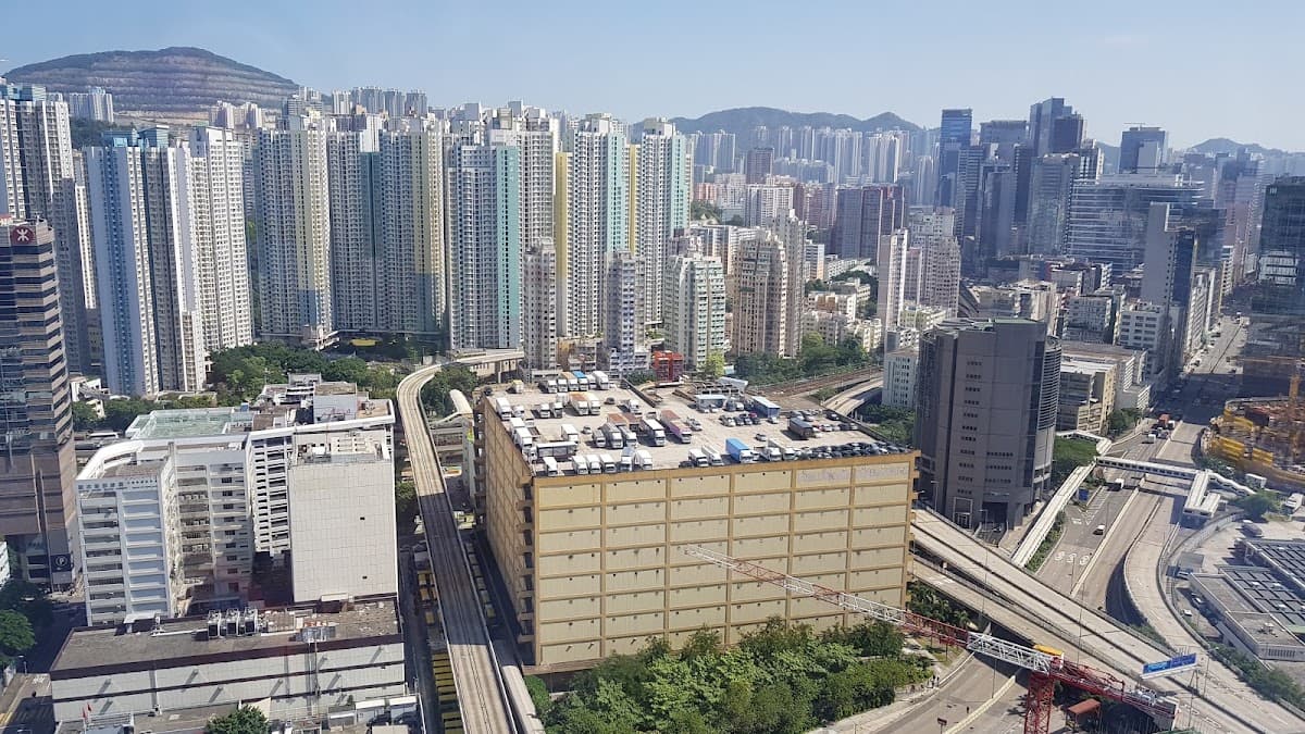 Manhattan Place 停車場 實景照片 1