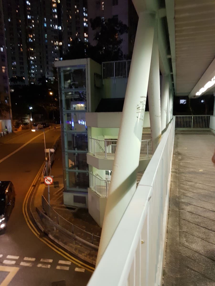 宏景花園停車場 實景照片 4