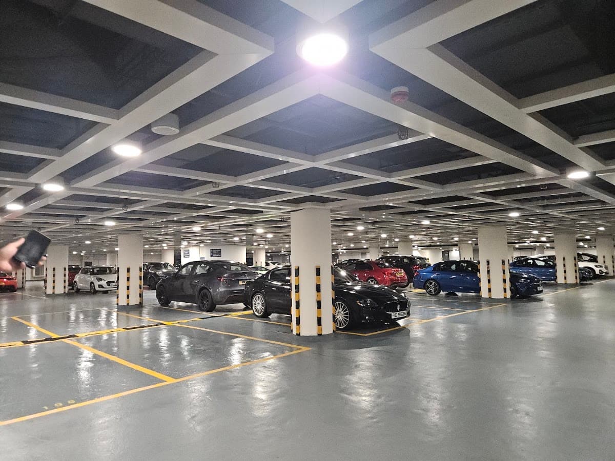 香港會議展覽中心 (博覽道中) 停車場 實景照片 8