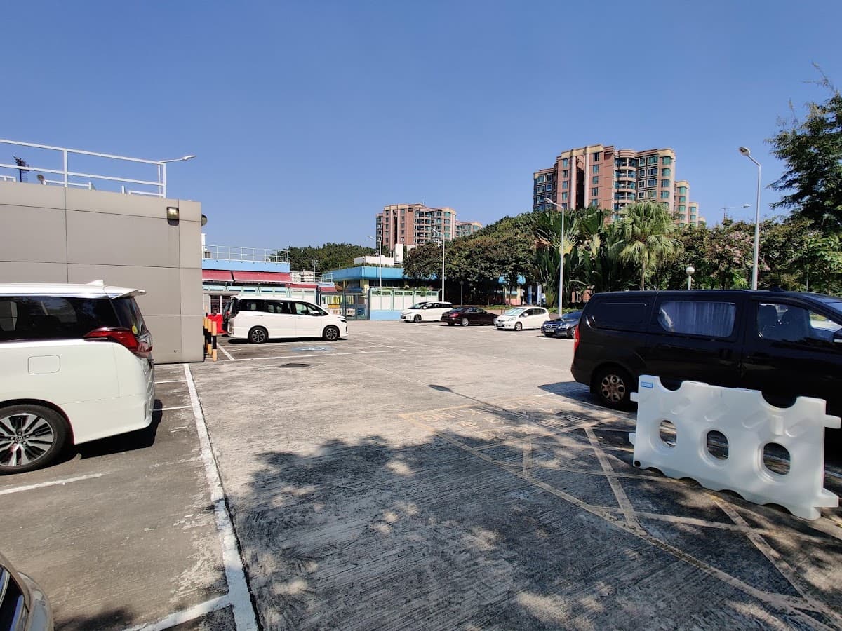 上水游泳池停車場 實景照片 2