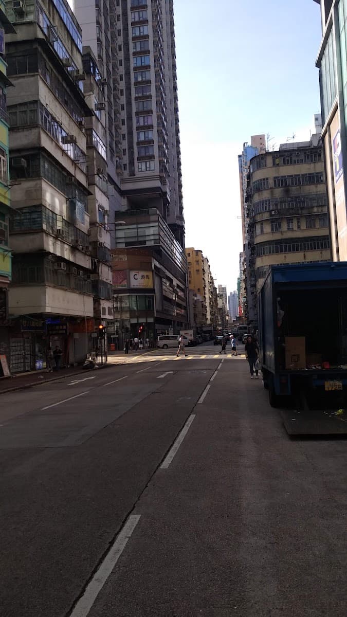 長沙灣喜韻商場停車場 實景照片 3