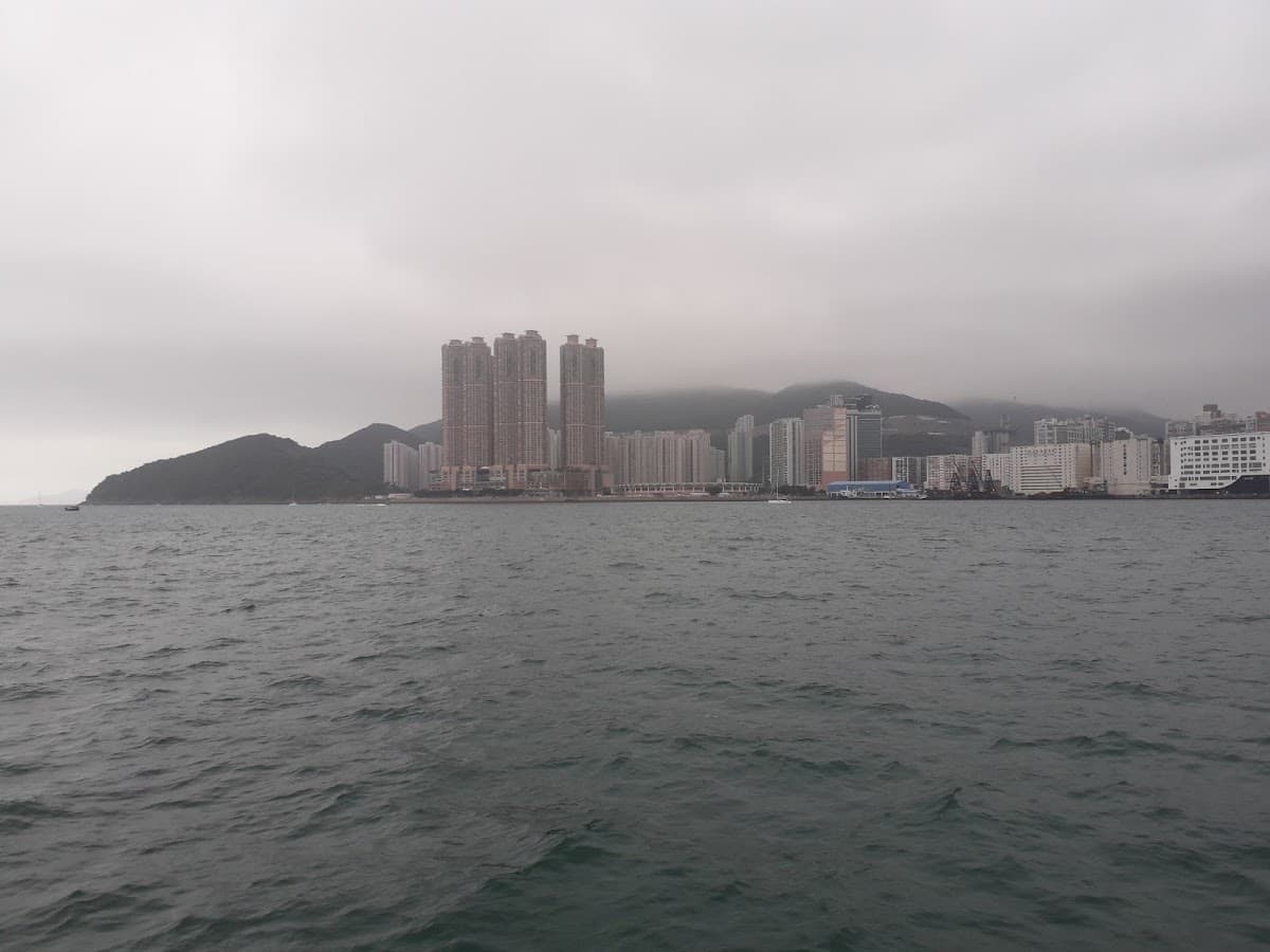 小西灣藍灣廣場 Island Resort Mall 停車場 (藍灣半島) 實景照片 9