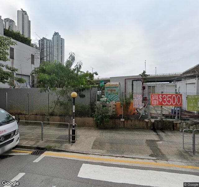 荃灣海盛路露天停車場 (TML廣場對面)