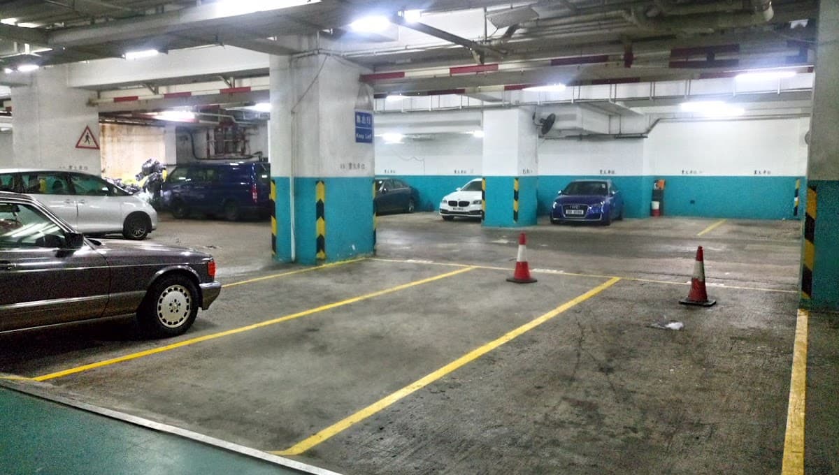 香港工業中心 Hong Kong Industrial Centre 停車場 實景照片 1