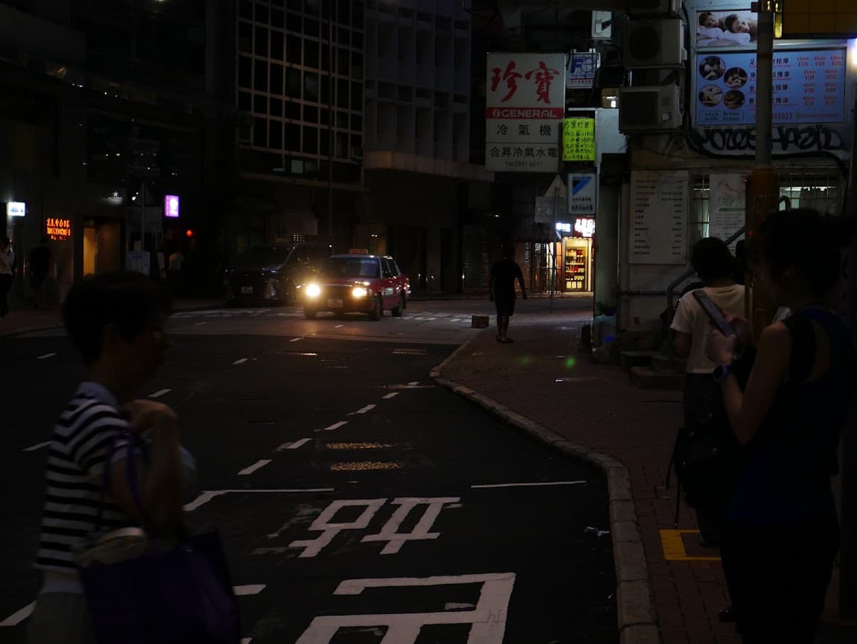 荷李活華庭停車場 實景照片 4