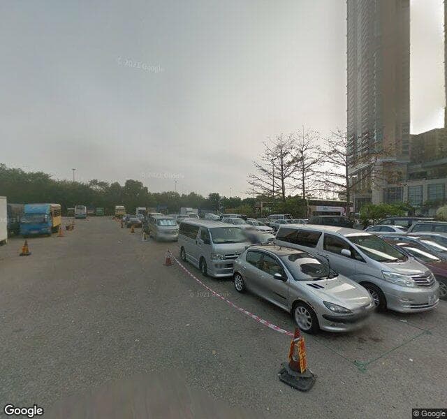 寶輪街露天停車場