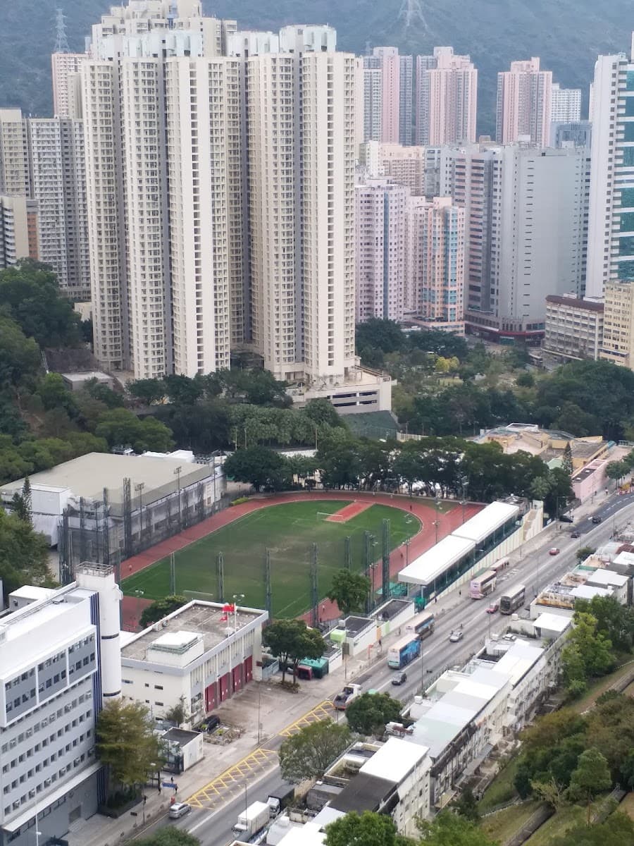 和宜合道運動場停車場 實景照片 6