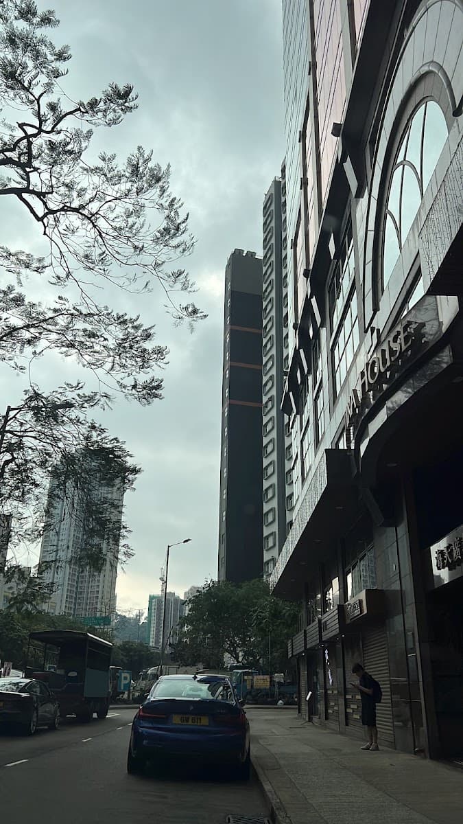 海天廣場停車場 實景照片 3