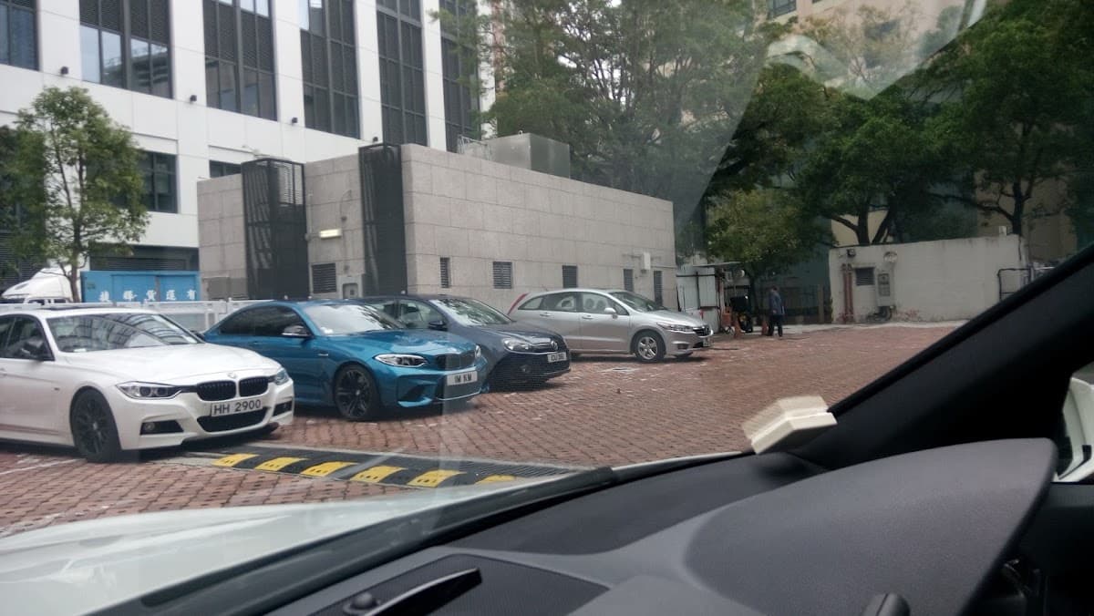 聖保祿醫院停車場 實景照片 1