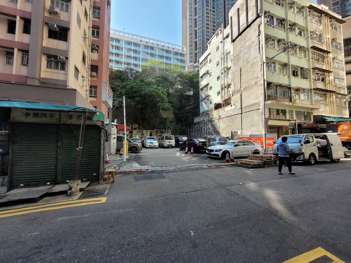 南里露天停車場 實景照片 1