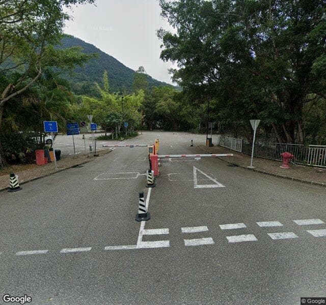 大埔白鷺湖互動中心停車場 (Lake House 小白鷺餐廳)