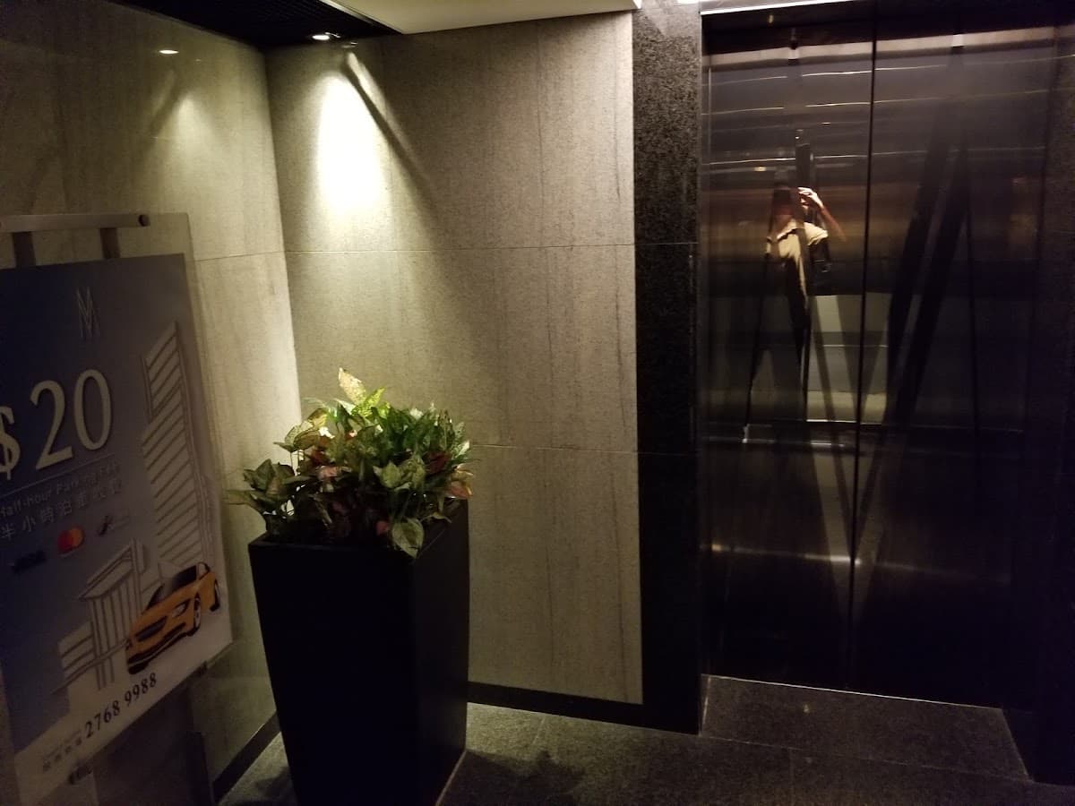 萬宜大廈停車場 實景照片 10