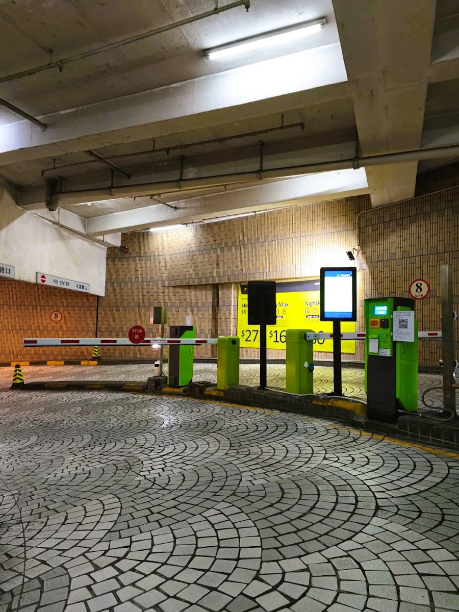 尖沙咀康宏廣場 Concordia Plaza 停車場 實景照片 4