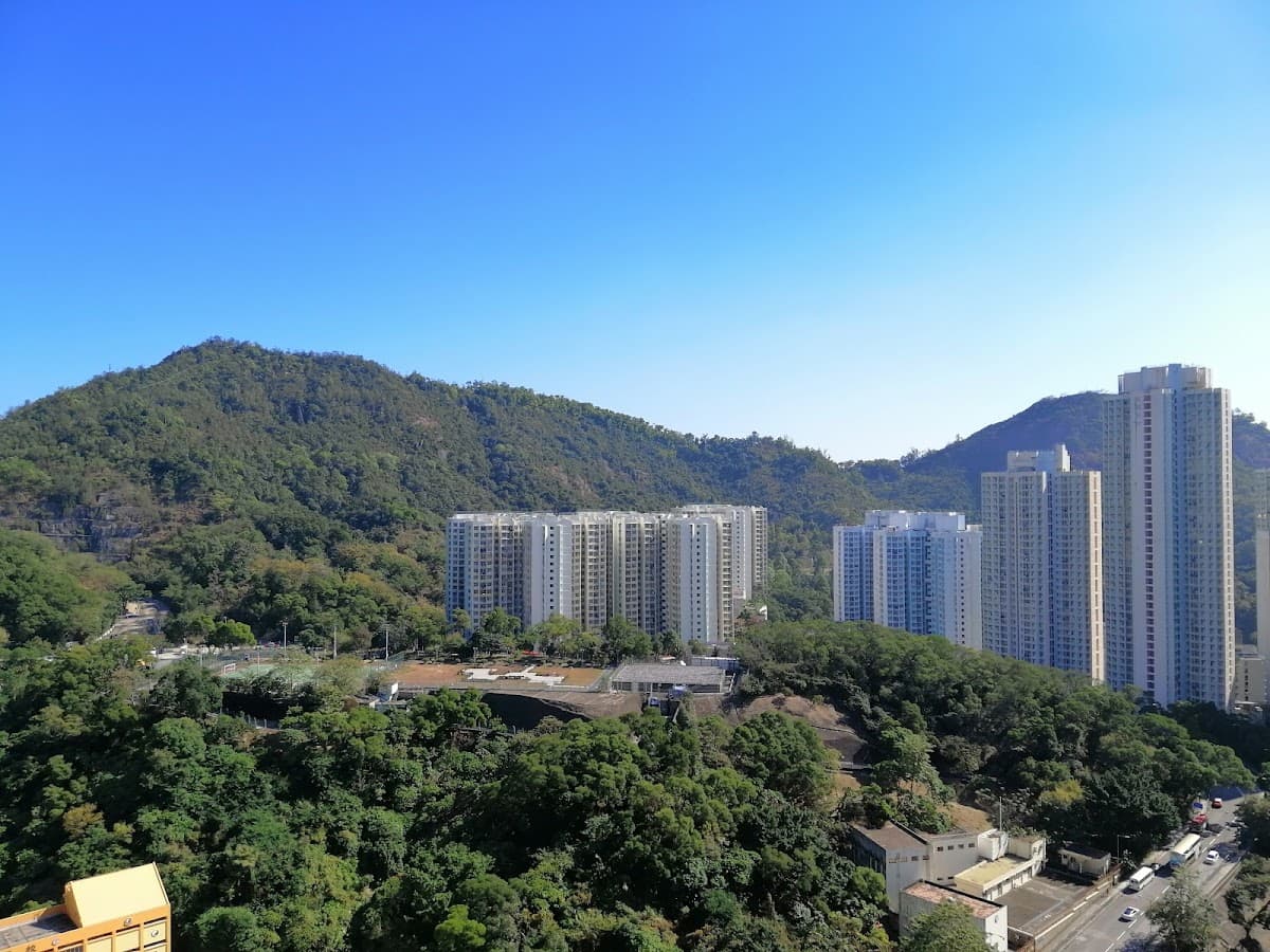 高俊苑停車場 實景照片 6