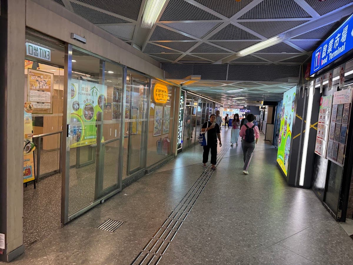 九龍灣啟業商場停車場 實景照片 9