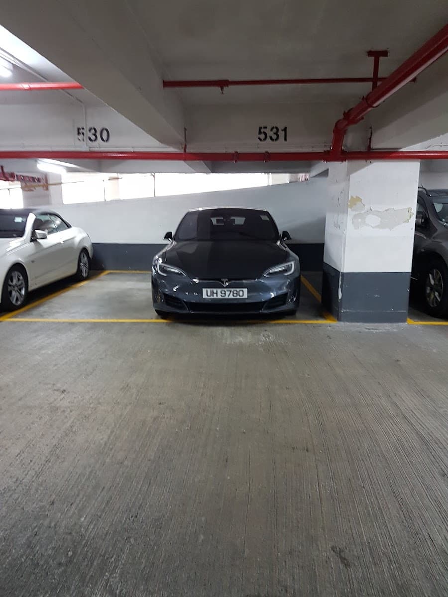 筲箕灣興東商場停車場 實景照片 6