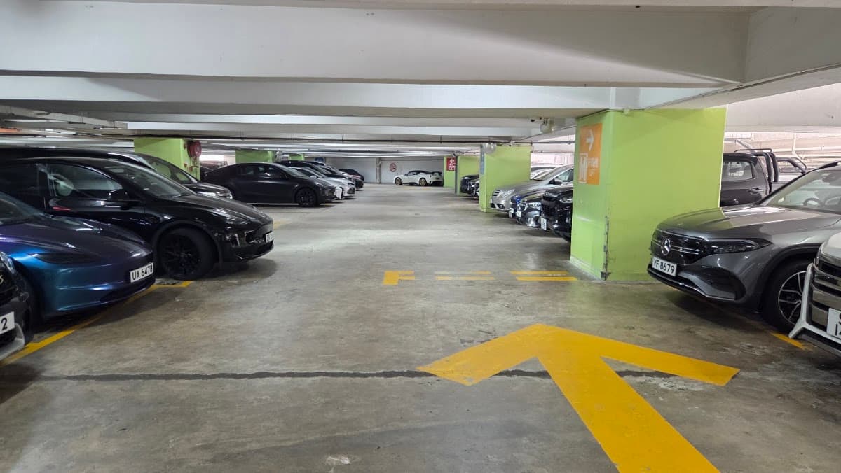 康怡廣場 Kornhill Plaza 停車場 實景照片 8