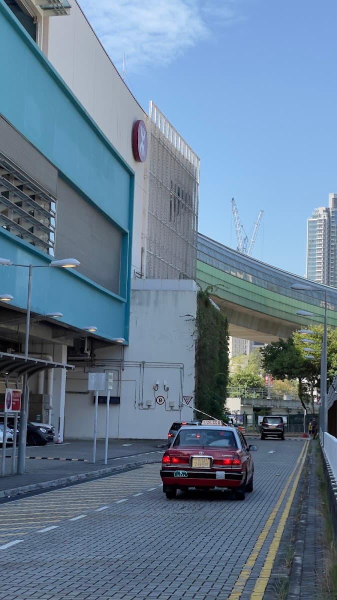 港鐵海洋公園站停車場 實景照片 8