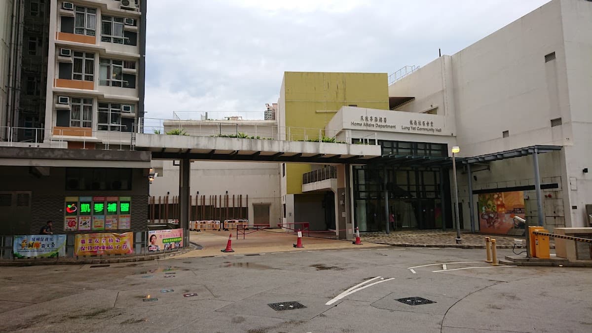 龍逸邨停車場 實景照片 5