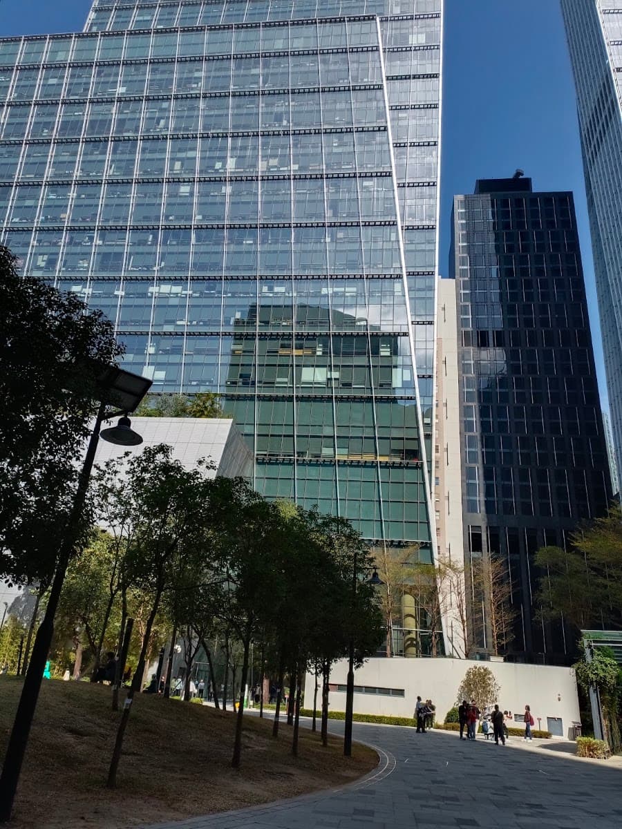 觀塘友邦九龍大樓 AIA Kowloon Tower 停車場 實景照片 2