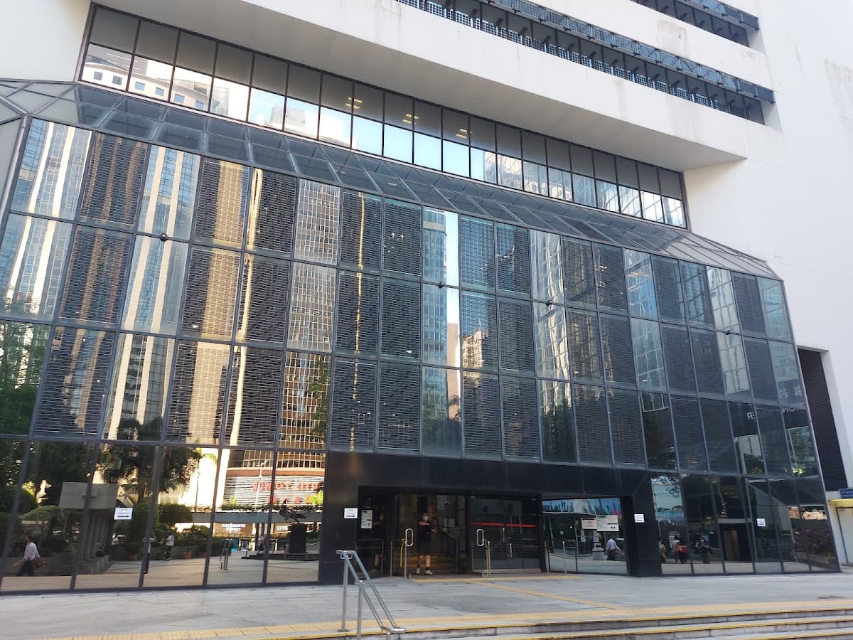 灣仔政府綜合大樓停車場 實景照片 1