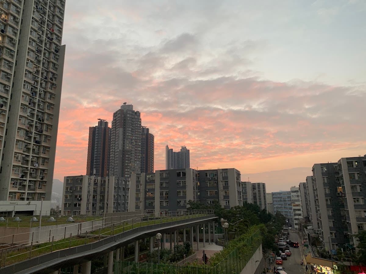 鯉魚門邨停車場 實景照片 9