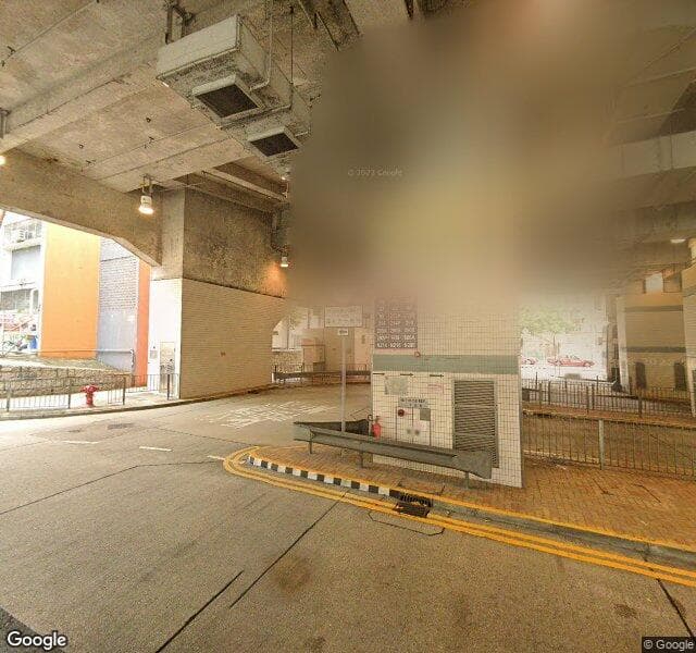 彩虹匯八坊停車場 (清水灣道8號港鐵轉乘)