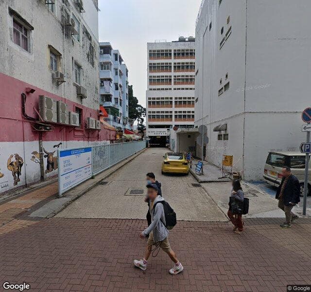 西貢政府合署停車場