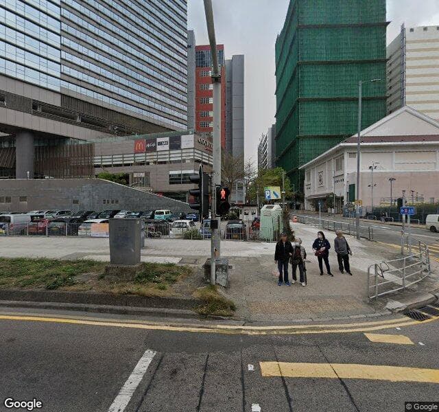 安麗街大涌橋路露天停車場