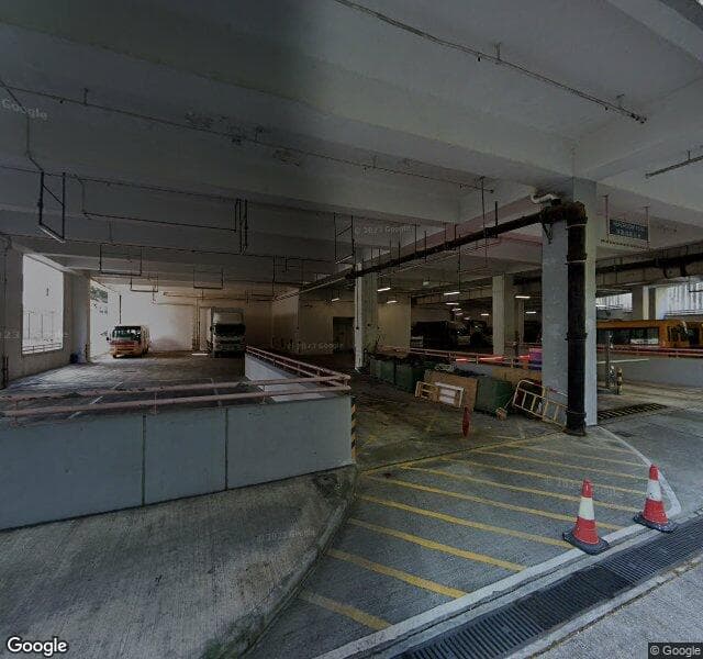 嘉強苑停車場