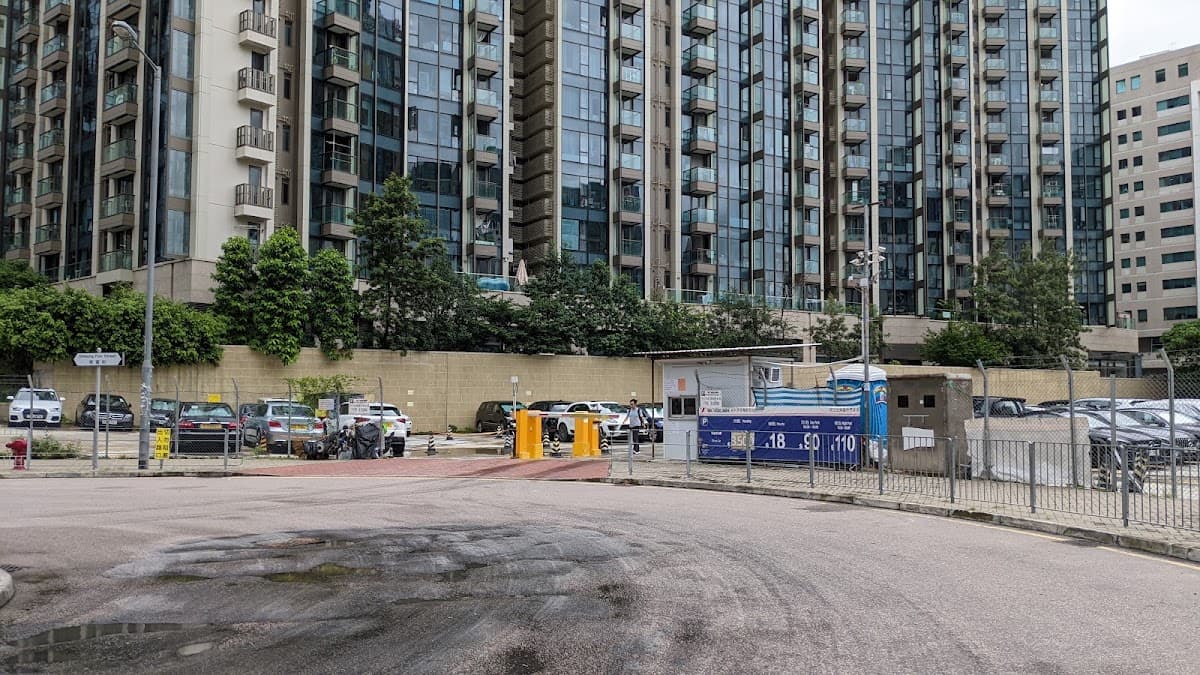 何文田常富街露天停車場 實景照片 3