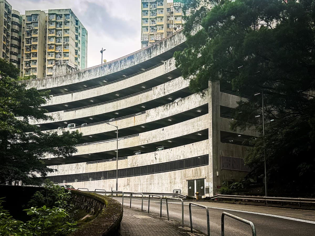 高俊苑停車場 實景照片 4