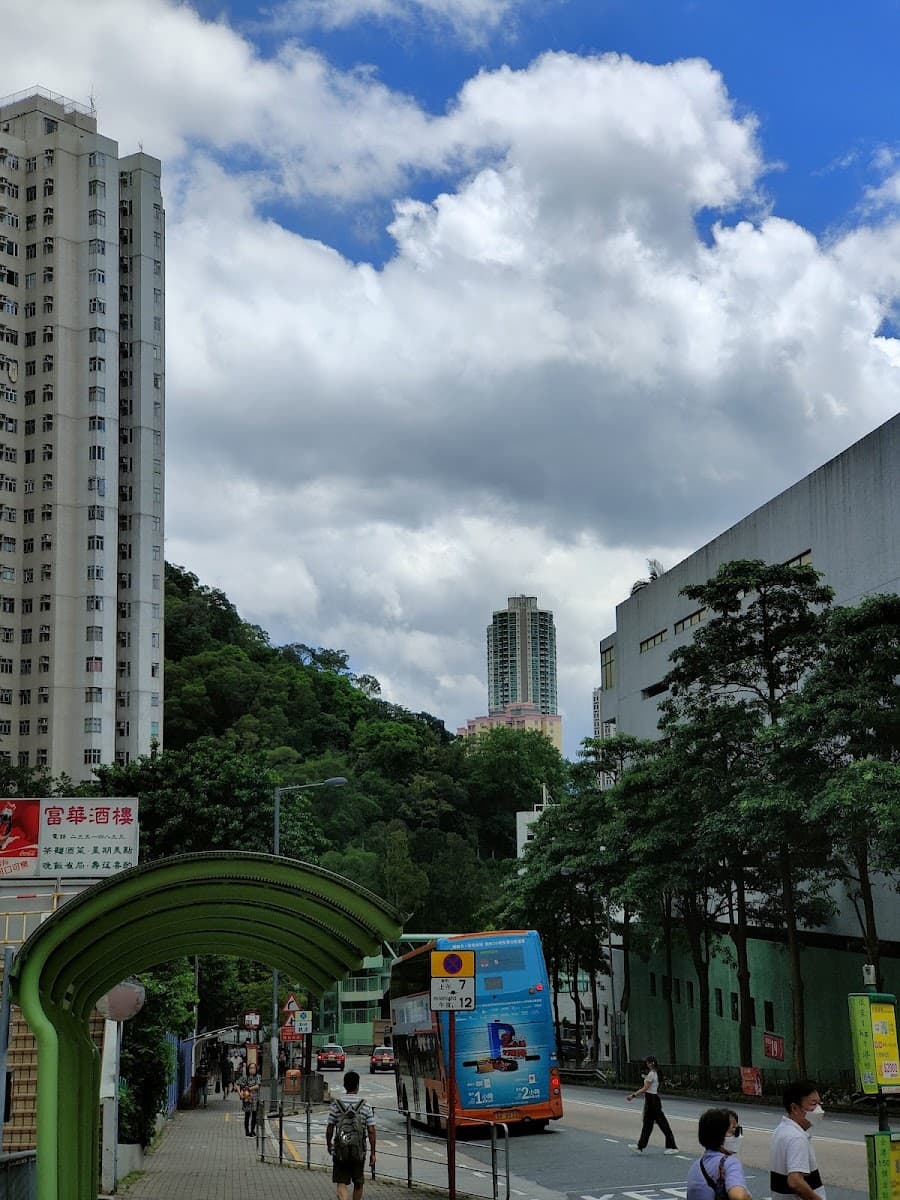 宏景花園停車場 實景照片 1