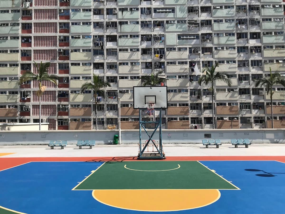 彩虹邨停車場 實景照片 6