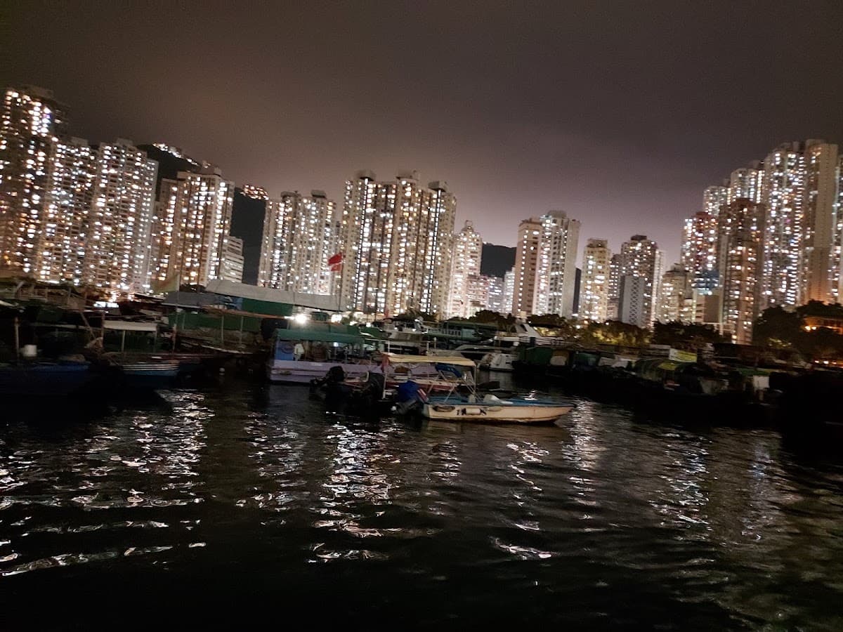 悅海華庭停車場 實景照片 9