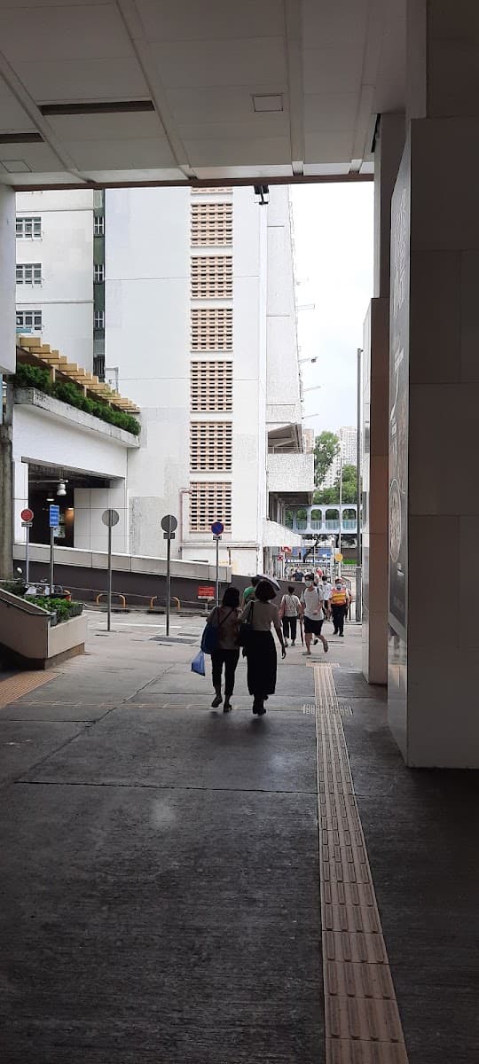 樂富街市停車場 實景照片 8