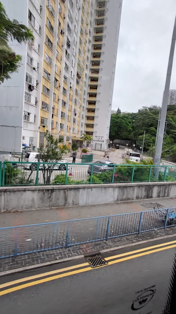 彩虹邨停車場 實景照片 5