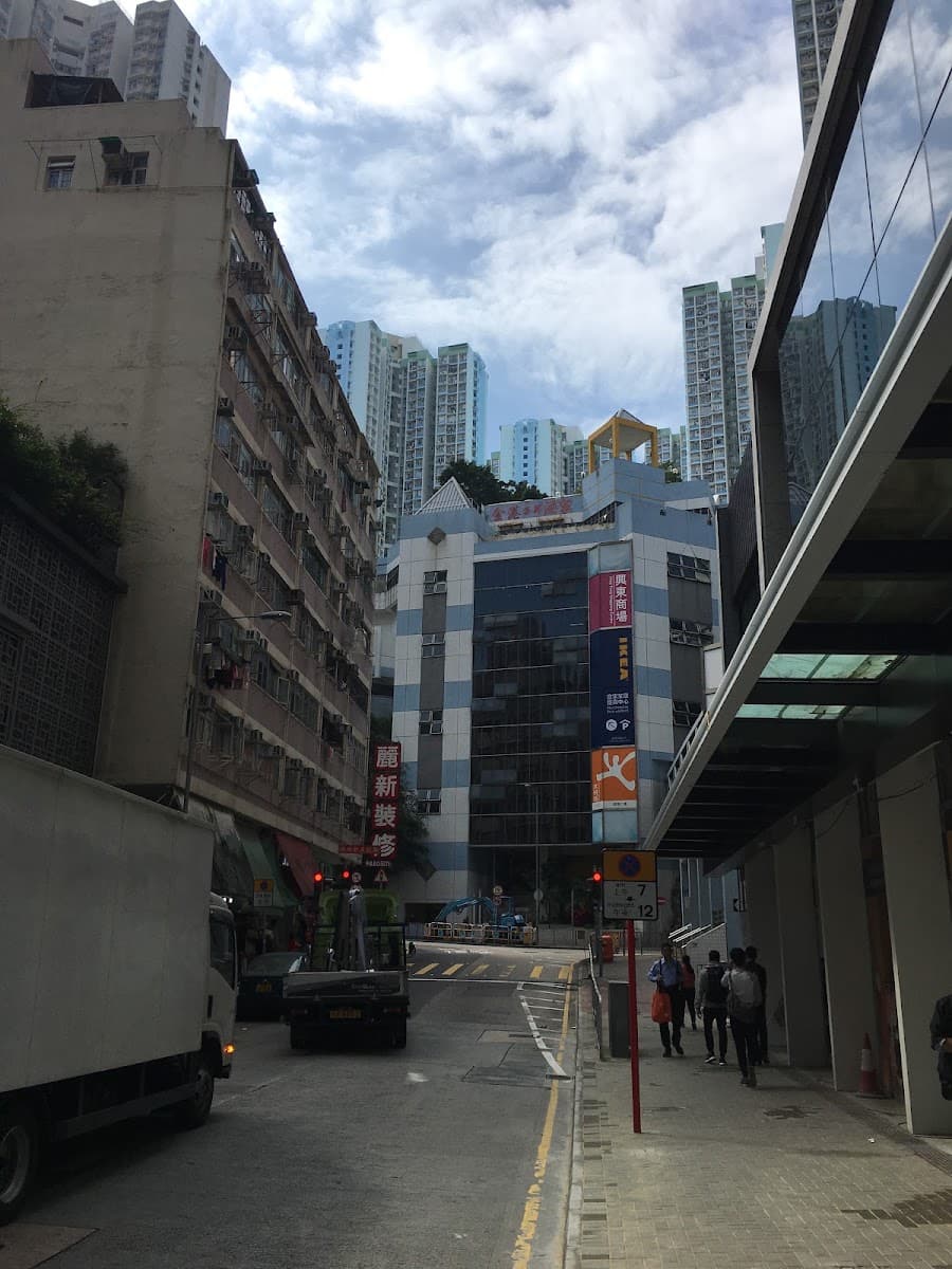 筲箕灣興東商場停車場 實景照片 10