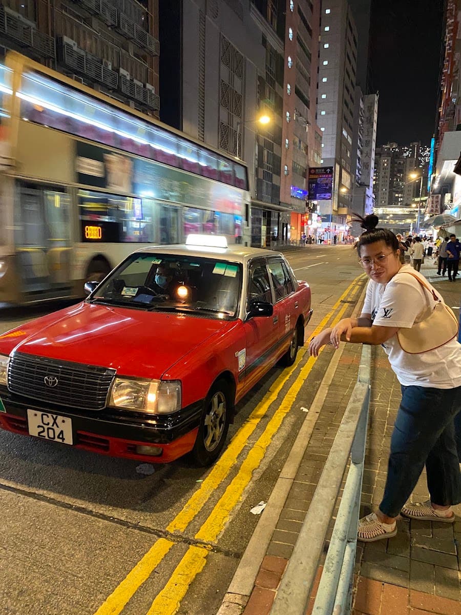 觀塘金米蘭中心 Aitken Vanson Centre 停車場 實景照片 5