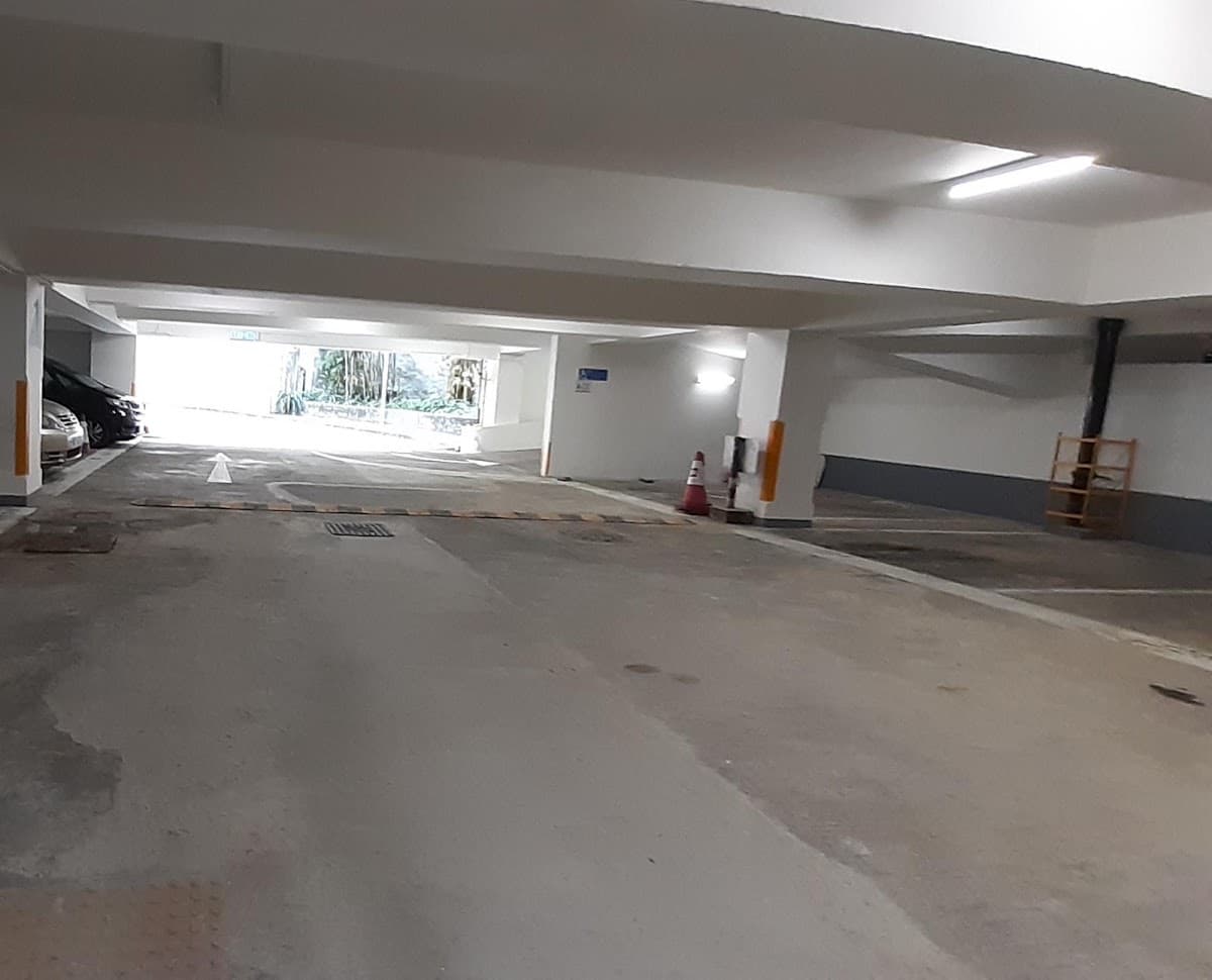平田商場停車場 實景照片 2
