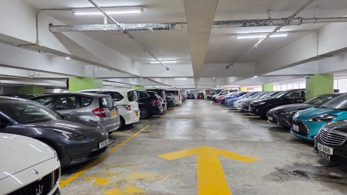 康怡廣場 Kornhill Plaza 停車場 實景照片 1