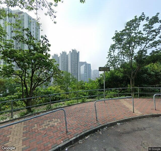 荃威花園停車場